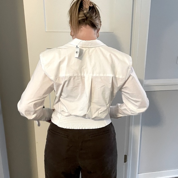 Express Professional Top - Picture 2 of 5